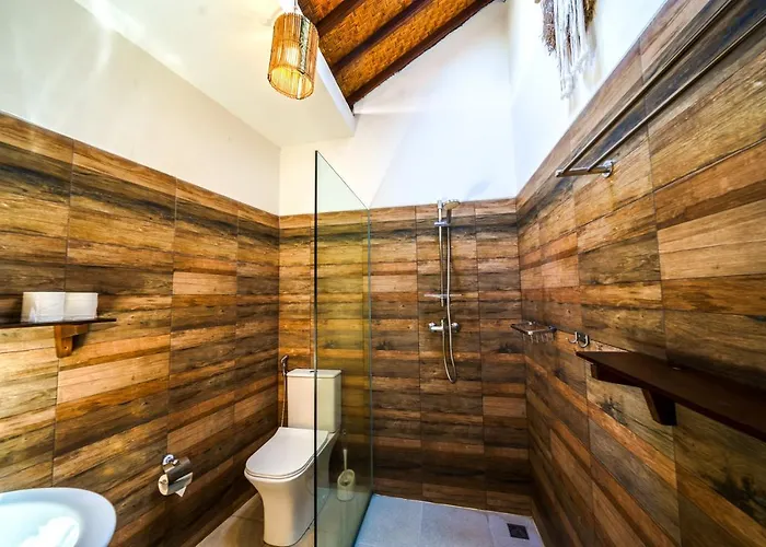 Conor - Legian - - 2 Bedroom 2 Bathroom - Great Location *